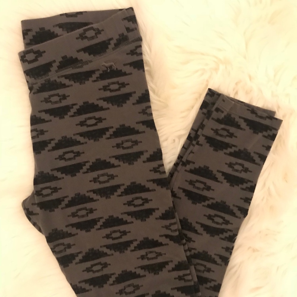 Aztec Victoria Secret Pink Leggings